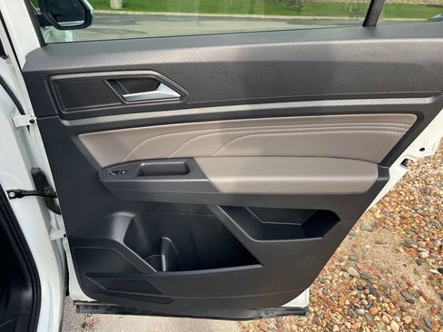 Used 2021 Volkswagen Atlas Cross Sport SE w/ Panoramic Sunroof Package AWD/4WD image 25
