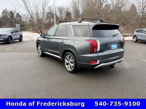 Used 2022 Hyundai Palisade Limited w/ Winter Package image 3