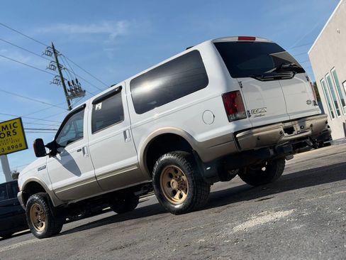 Used 2004 Ford Excursion Eddie Bauer AWD/4WD image 3
