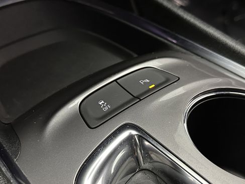 Used 2024 Chevrolet Malibu LT image 15