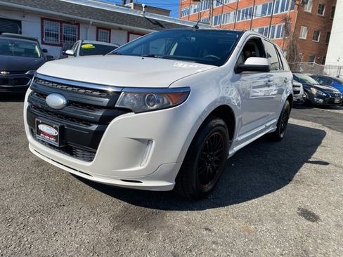 Used 2013 Ford Edge Sport w/ Driver Entry Pkg image 1