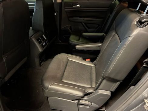 Used 2020 Volkswagen Atlas SE w/ Towing Package AWD/4WD image 17