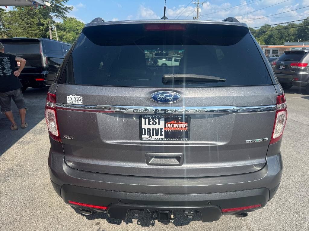 Used 2013 Ford Explorer XLT FWD image 8