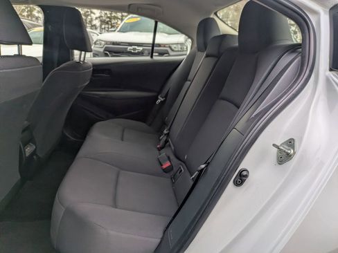 Used 2023 Toyota Corolla LE image 13