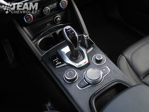 Used 2024 Alfa Romeo Stelvio Sprint AWD/4WD image 19