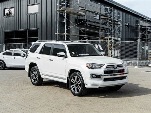 Used 2020 Toyota 4Runner Limited AWD/4WD image 7