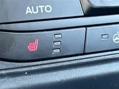 Used 2023 Ford Maverick XL w/ Equipment Group 100A Standard image 20