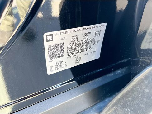 Used 2026 Chevrolet Equinox LT FWD image 32
