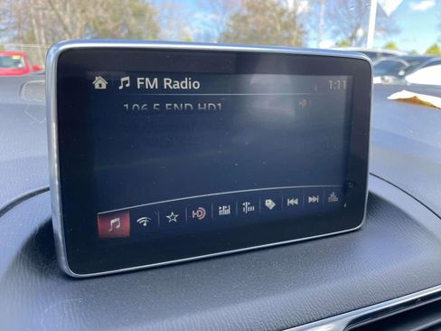 Used 2016 MAZDA MAZDA3 s Touring image 39