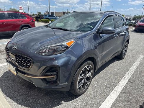 Used 2020 Kia Sportage SX image 2