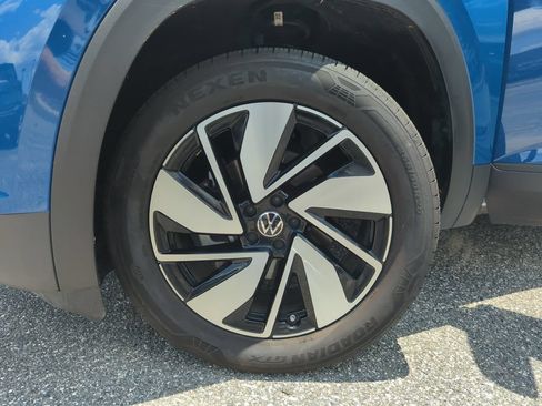 Certified 2026 Volkswagen Atlas SE FWD image 50