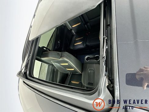 Used 2024 GMC Yukon XL AT4 image 23