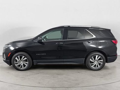 Used 2023 Chevrolet Equinox Premier AWD/4WD image 2