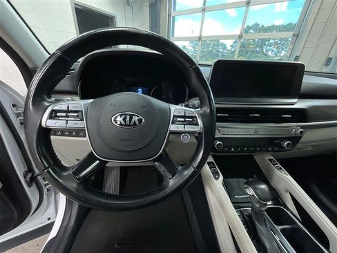 Used 2020 Kia Telluride EX w/ Towing Package FWD image 15