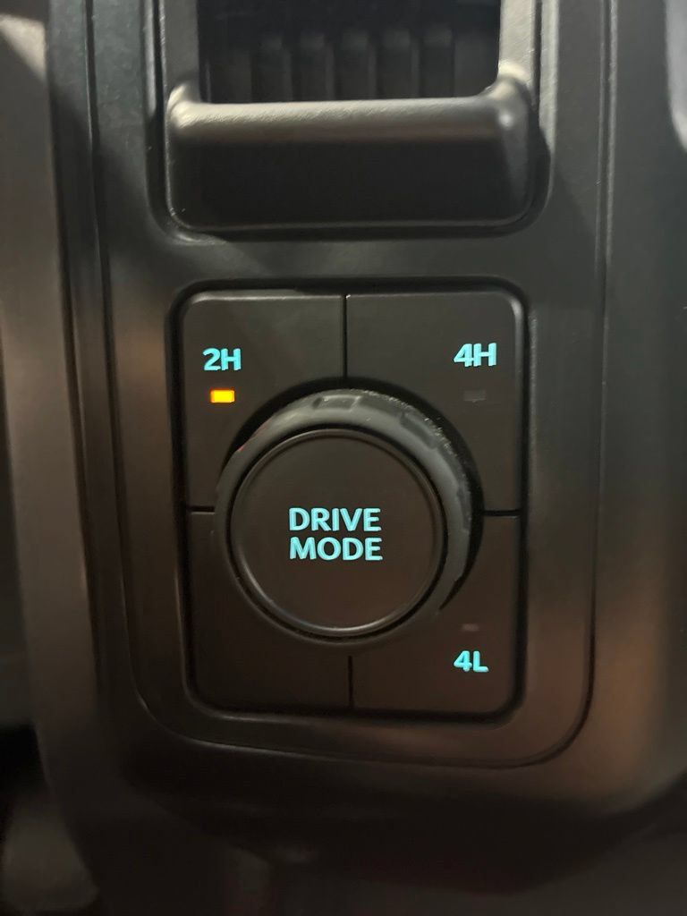 Used 2025 Ford F150 XLT w/ Equipment Group 301A Standard AWD/4WD image 29