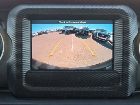 Used 2023 Jeep Wrangler Unlimited Sport image 16