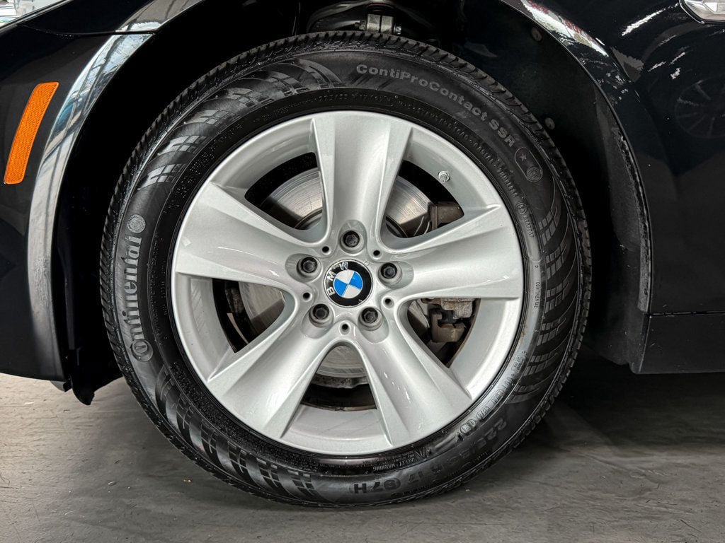 Used 2012 BMW 528i xDrive Sedan AWD/4WD image 44