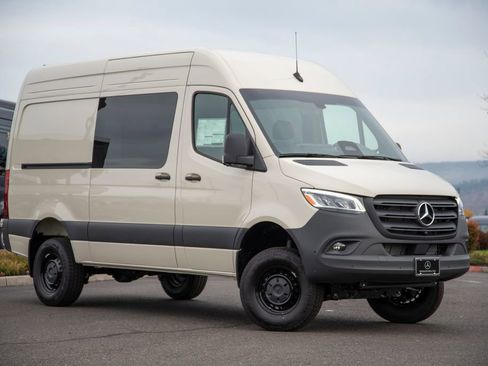 New 2026 Mercedes-Benz Sprinter 2500 image 3
