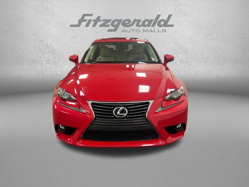 Used 2016 Lexus IS 200t RWD image 9