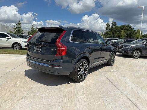 Certified 2024 Volvo XC90 B6 Ultimate w/ Lounge Package image 6