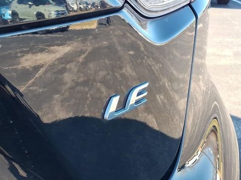 Used 2024 Toyota Corolla LE image 30