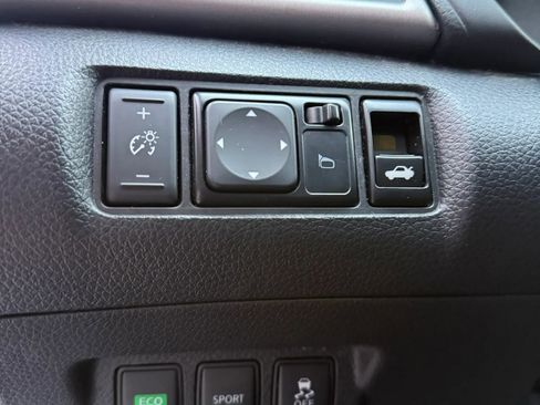 Used 2015 Nissan Sentra S FWD image 24