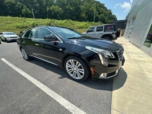 Used 2019 Cadillac XTS Luxury FWD image 11