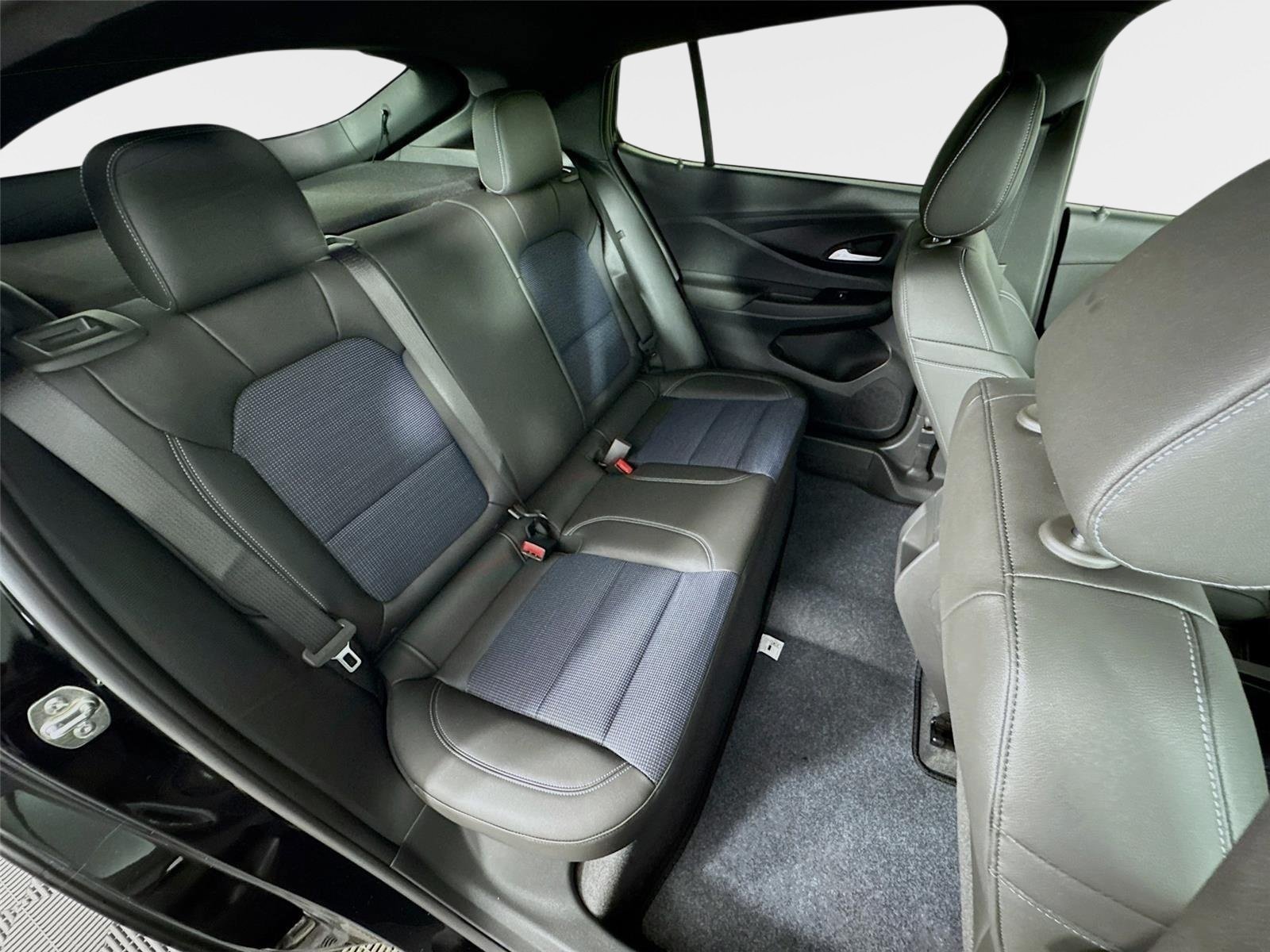 New 2026 Buick Envista Preferred w/ Convenience I Package FWD image 25