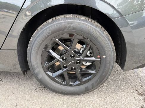 New 2026 Kia K5 LXS FWD image 25