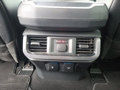 Used 2024 Ford F150 Platinum w/ Equipment Group 702A High AWD/4WD image 18