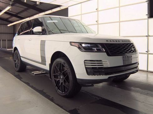 Used 2022 Land Rover Range Rover Westminster Edition image 3