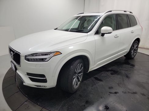 Used 2019 Volvo XC90 T6 Momentum w/ Advanced Package image 3