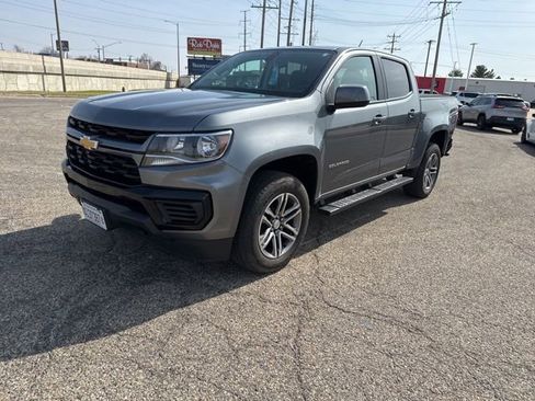 Used 2022 Chevrolet Colorado W/T w/ Custom Special Edition image 3