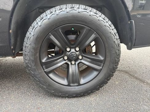 Used 2018 RAM 1500 Sport AWD/4WD image 30