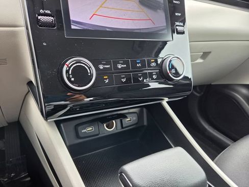 Used 2024 Hyundai Tucson SE FWD image 27