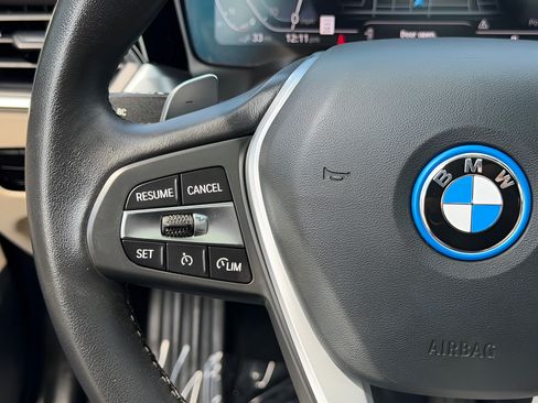 Used 2022 BMW 330e RWD image 41