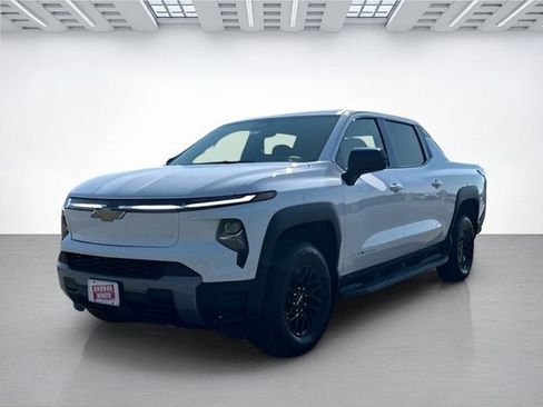 New 2026 Chevrolet Silverado EV LT image 8