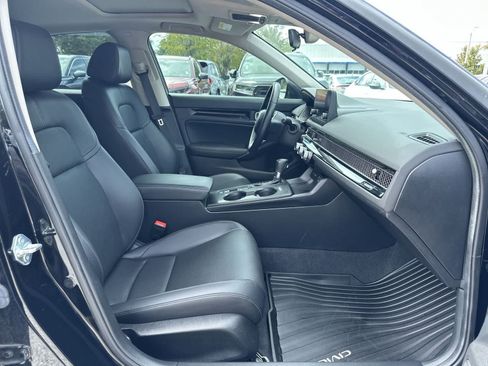Used 2024 Honda Civic EX-L image 17