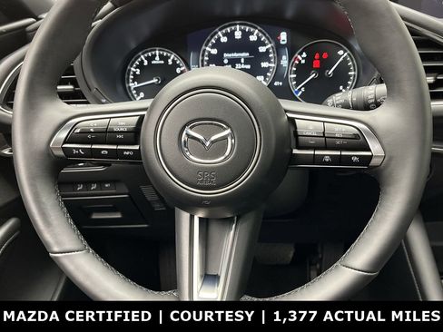 Certified 2025 MAZDA MAZDA3 Hatchback w/Premium Plus Pkg image 16