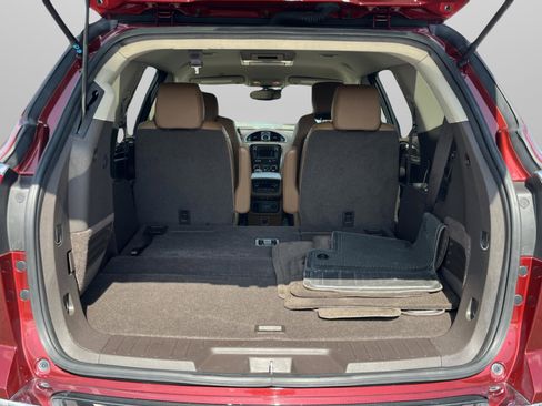 Used 2015 Buick Enclave Premium image 25