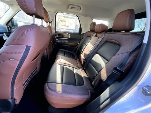 New 2026 Ford Bronco Sport Outer Banks w/ Outer Banks Tech Package+ AWD/4WD image 11