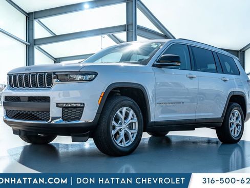 Used 2023 Jeep Grand Cherokee L Limited AWD/4WD image 1