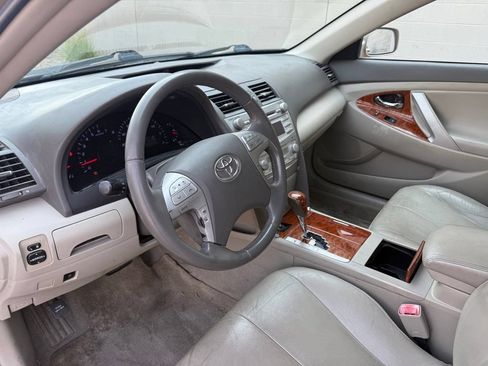 Used 2010 Toyota Camry FWD image 16