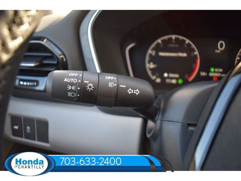 New 2025 Honda Pilot EX-L image 10