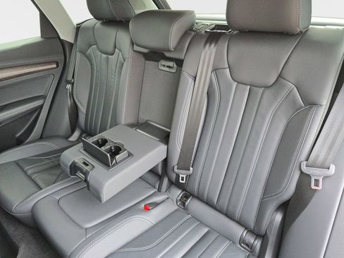 Certified 2023 Audi Q5 e Premium Plus w/ Premium Plus Package AWD/4WD image 14