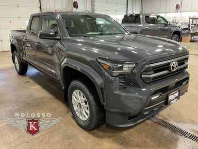New 2026 Toyota Tacoma SR5