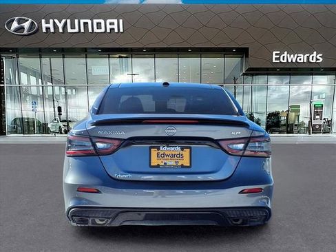 Used 2023 Nissan Maxima SR w/ Sport Mat Group image 6