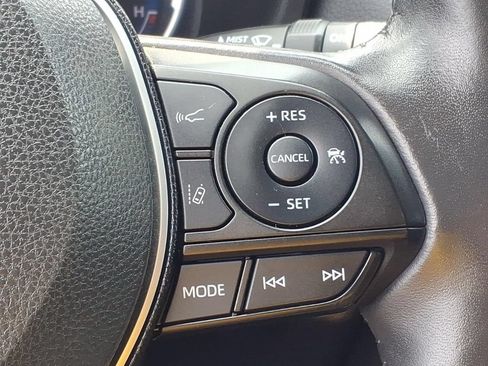 Used 2019 Toyota RAV4 Limited AWD/4WD image 12