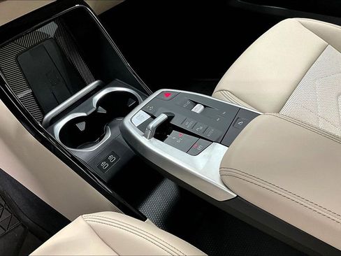 Used 2025 BMW X1 xDrive28i image 17