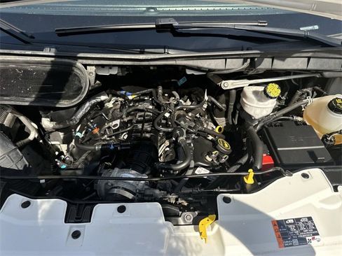 Used 2023 Ford Transit 350 XLT image 18
